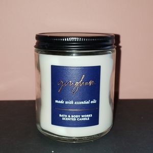 Bath & Body works candle